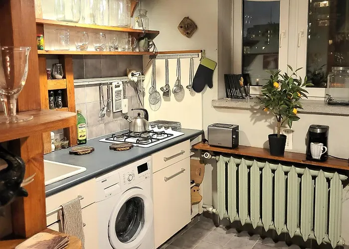 Cztery Pory Roku Warsaw